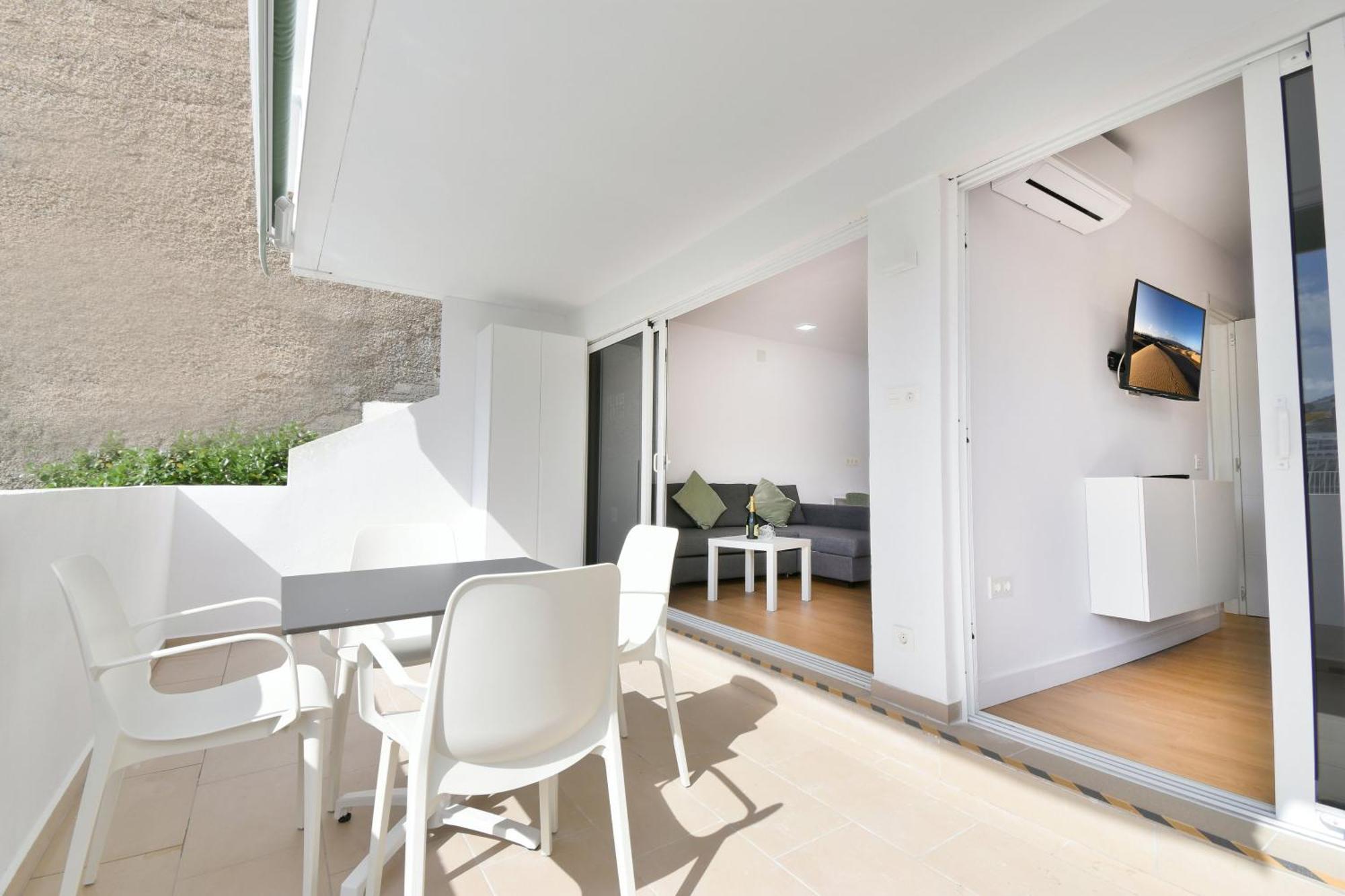 פוארטו ריקו Palm Suites מראה חיצוני תמונה